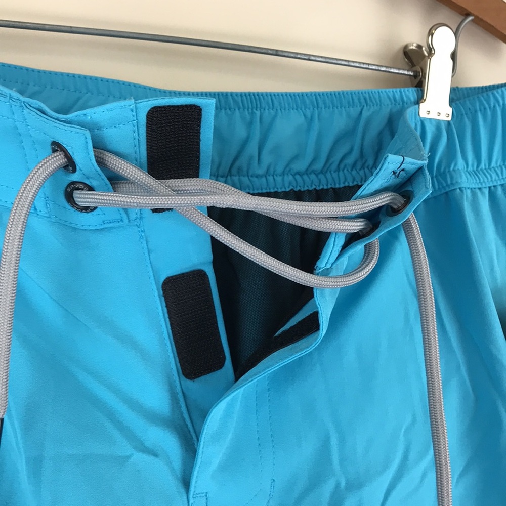 SPYDER Side Logo Hybrid Board Shorts NWT - Picture 9 of 15